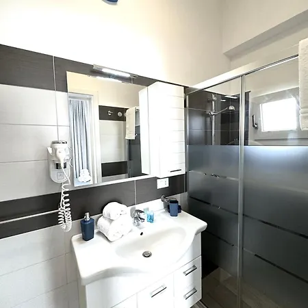 Aquarama & Bed & Breakfast *